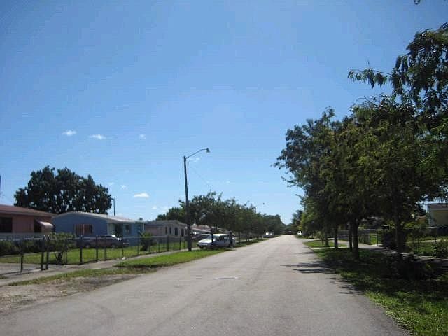 2nd image of 19005 NW 44th Ct