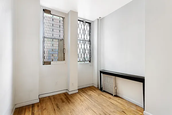 Rented by Compass | media 7