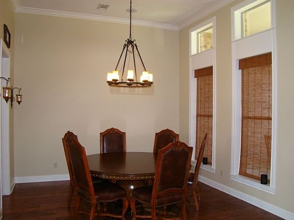 5th image of 5225 Berwick Dr