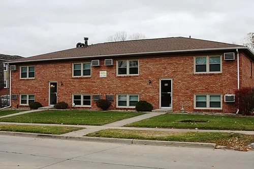 806 Arcadia Dr Photo 1