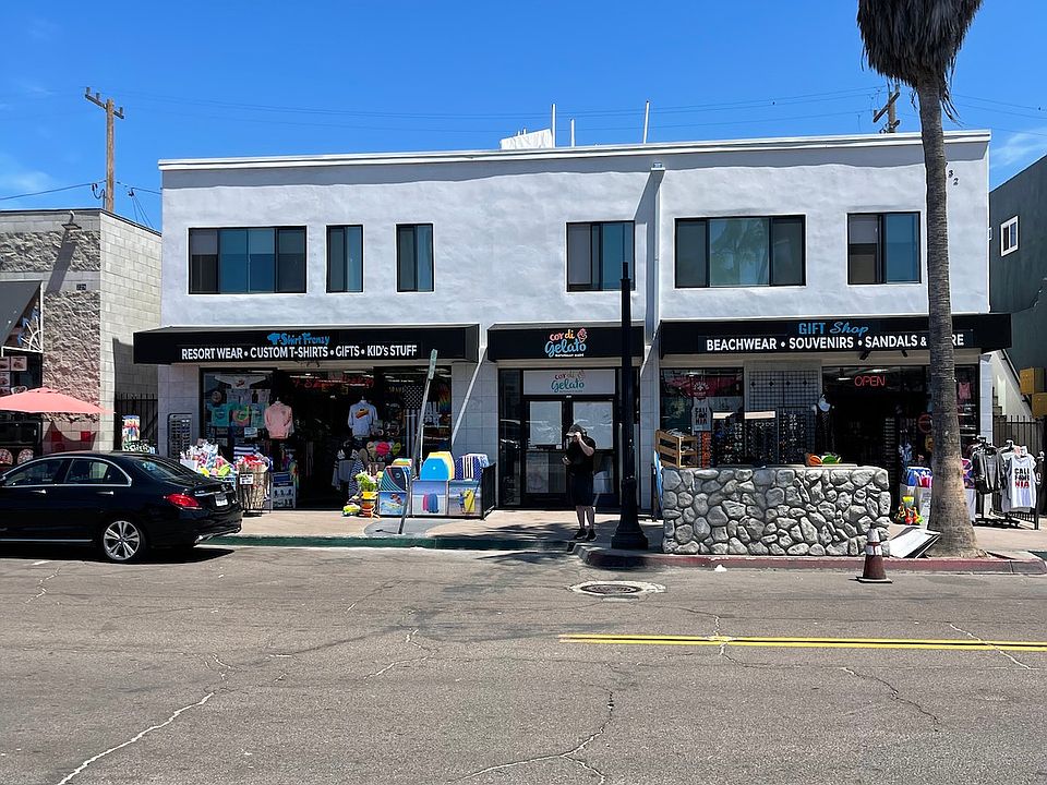 1st image of 732 Ventura Pl #3