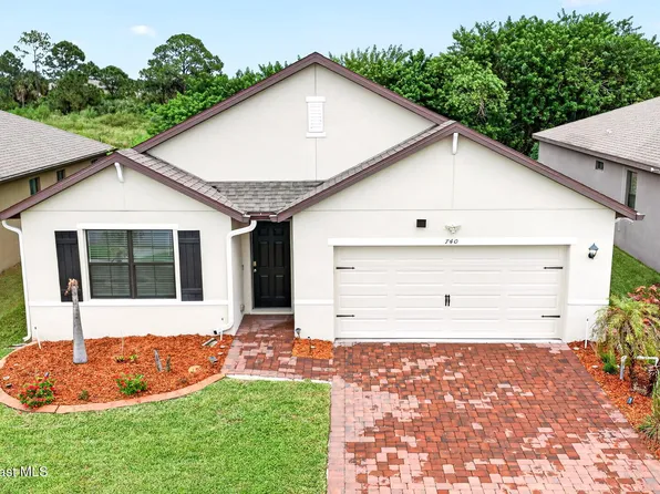 740 Acadia Ct SE, Palm Bay, FL 32909