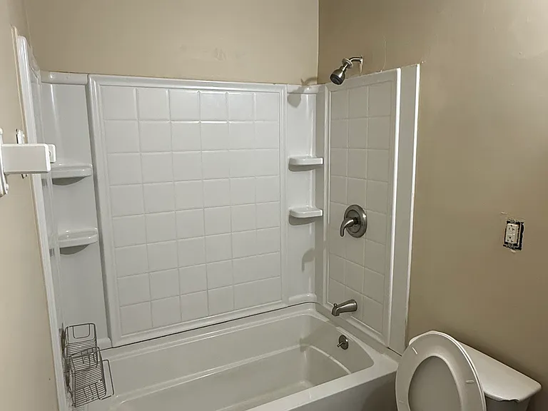 110 Willow St — Photo 11
