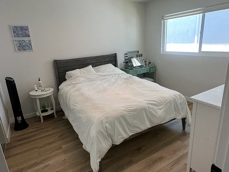 1315 N Poinsettia Pl #7 — Photo 11
