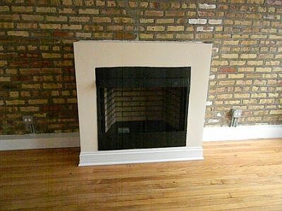 2nd image of 7326 N Damen Ave APT 1