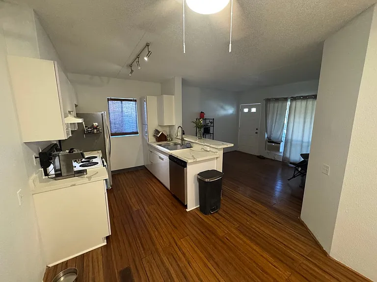 91-1051 Laulauna St #3B — Photo 4