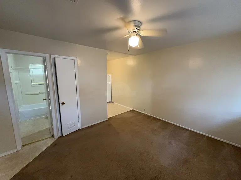 1406 Bundrant Dr — Photo 3