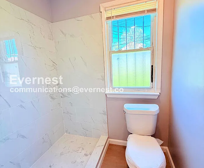 2302 Hazelwood St #1 — Photo 12