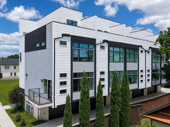 521 Melba St Unit 101, Dallas, TX 75208