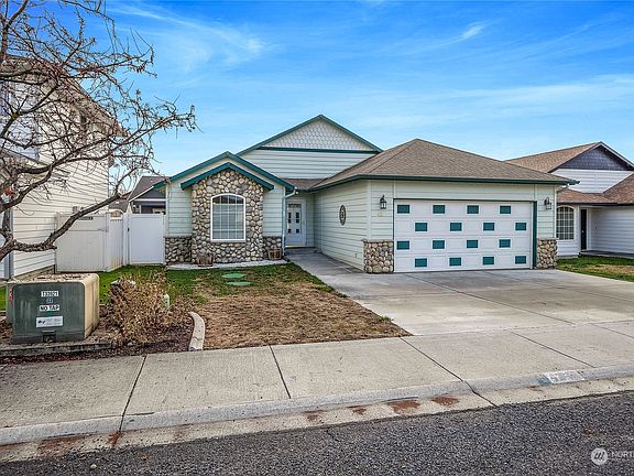 2nd image of 1300 W Marina Drive #42