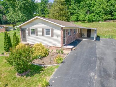 305 Imperial Cir, Kingsport, TN, 37660