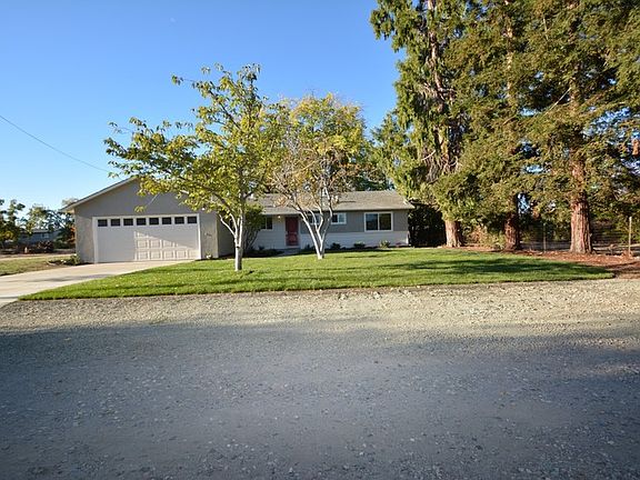3rd image of 1707 Berrywood Dr