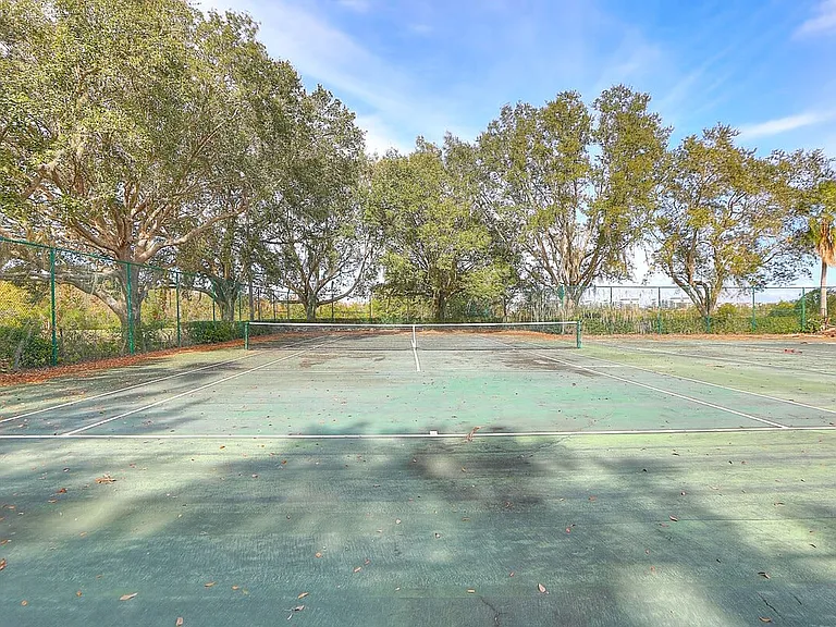468 Lake Shore Pkwy — Photo 73