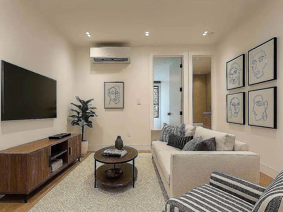 1st image of 143 N 9th St APT 2R