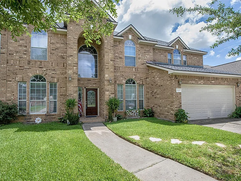 2213 Jernigan Frd — Photo 2
