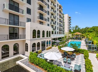 Arvella, North Miami Beach, FL 33160