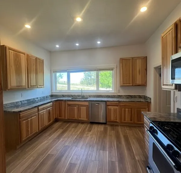 30048 Maul Rd — Photo 5