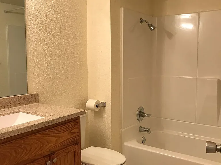 807 Knox Ave — Photo 15