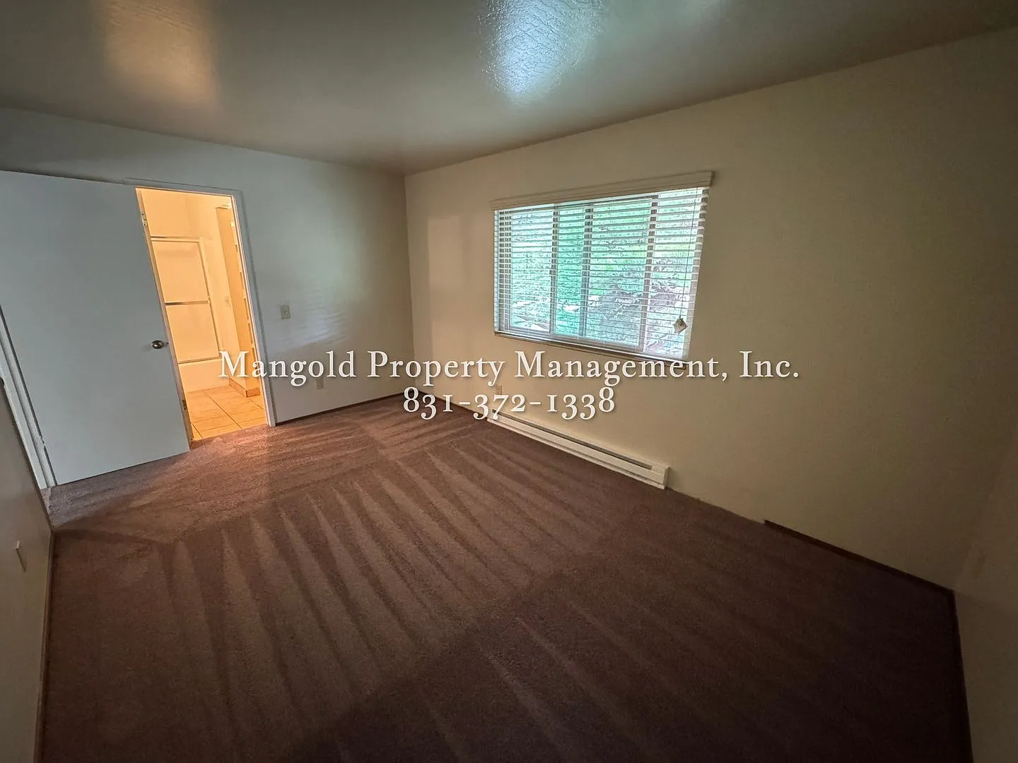 Del Mar Apartments — Photo 4