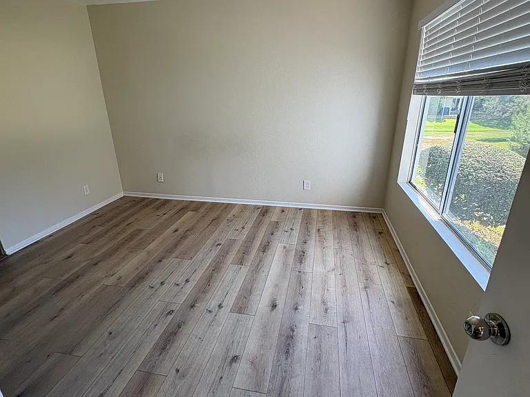 1878 Fairway Circle Dr — Photo 9