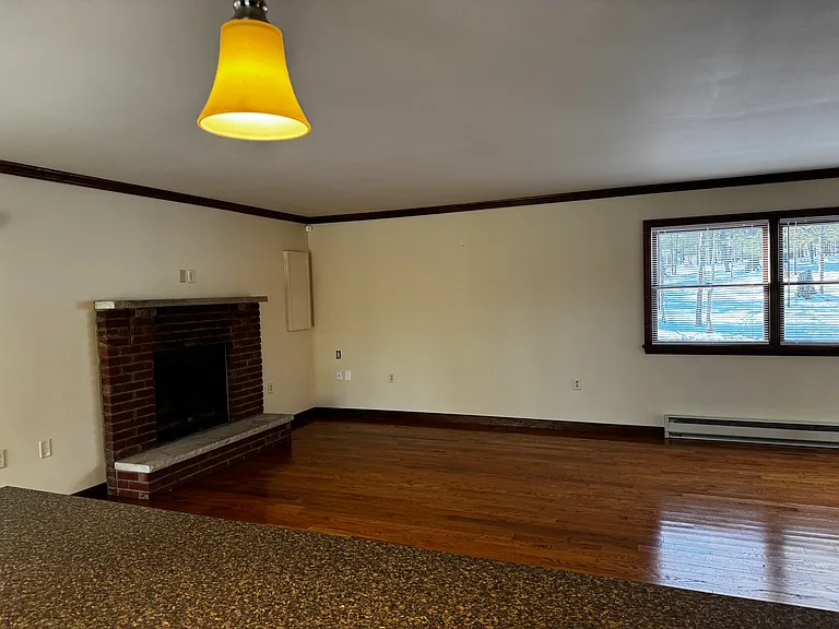 108 Cornelia Ln — Photo 17