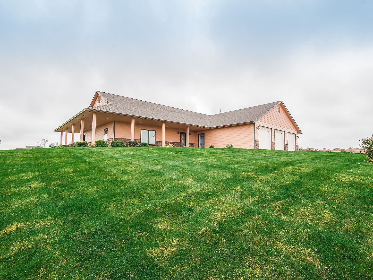 391 Summit Loop, Eltopia, WA 99330 Zillow