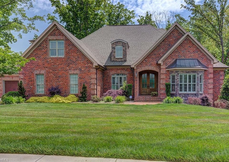 1st image of 845 Windalier Ln