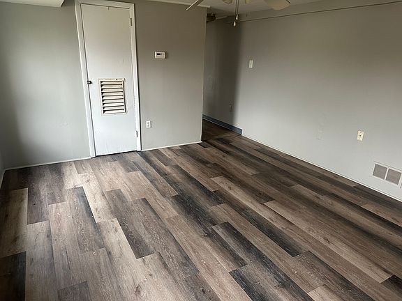 4th image of 202 N Lincoln Ave APT 3