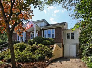 202 N Edgewood St, Arlington, VA 22201