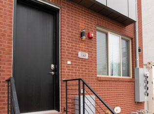 723 N 39th St #3, Philadelphia, PA 19104