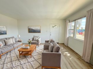 19 N Dos Caminos Ave #19, Ventura, CA 93003