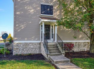 6379 Nottinghill Trail Dr #1, Canal Winchester, OH 43110