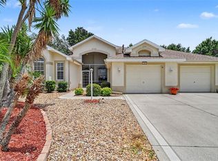 2852 Cape Horn Ct, Tavares, FL 32778