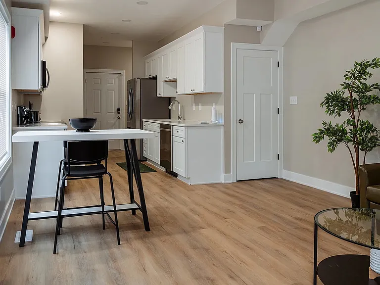3909 Winthrop Ave #B — Photo 5