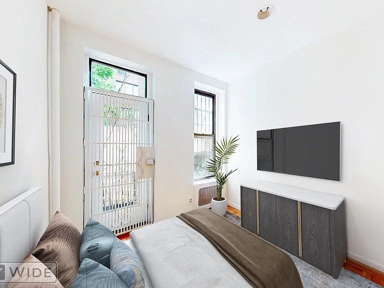 220 E 85th St #1-R — Photo 6