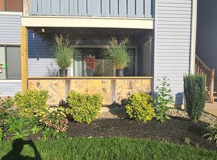 405 The Woods, Cherry Hill, NJ 08003