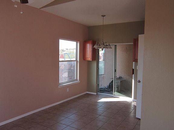 3rd image of 9163 Texas Red Dr