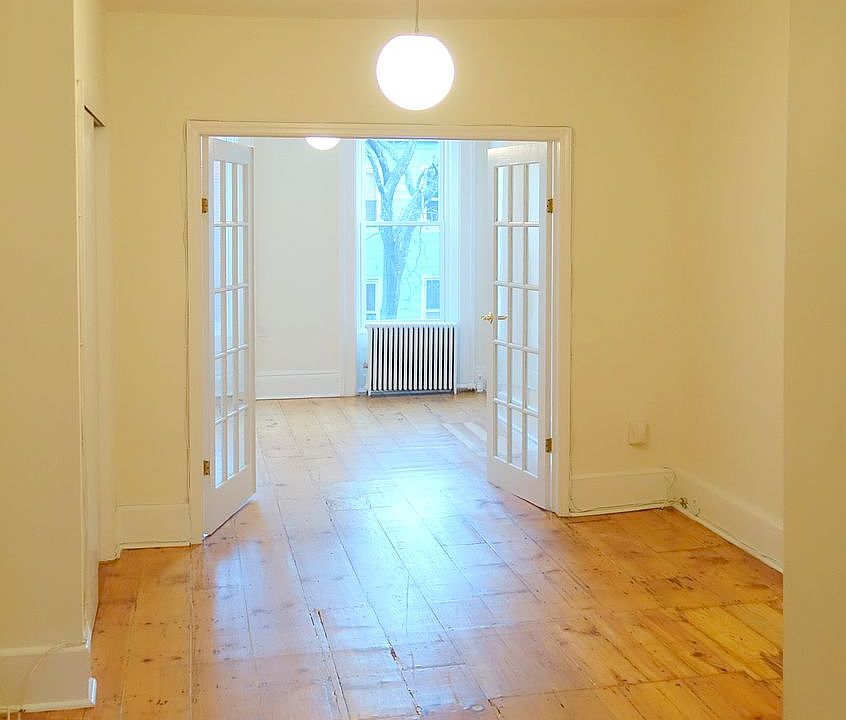 1st image of 345 Sackett St #2
