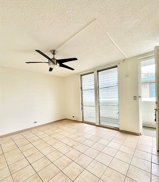 1st image of 747 Kinau St #15