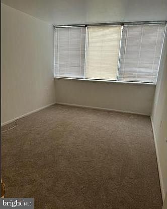 2nd image of 4355 Ivymount Ct APT 5