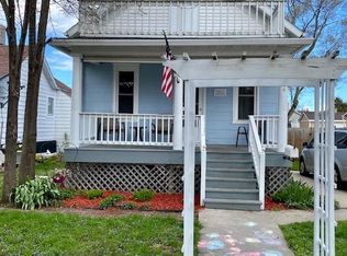1036 Blaine St, Marinette, WI 54143