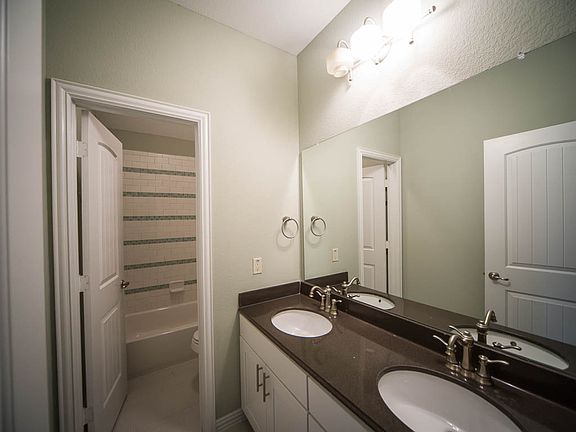 3rd image of 2985 Austin Breeze Ln