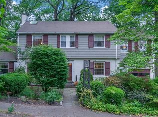 142 Kirkstall Rd, Newton, MA 02460