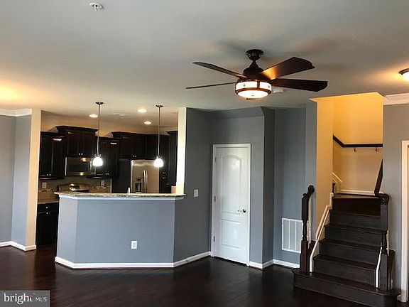 3rd image of 21170 Belmont View Ter