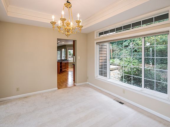 4th image of 2492 Autumnwood Ct