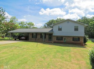 216 Shields Rd, Stockbridge, GA 30281