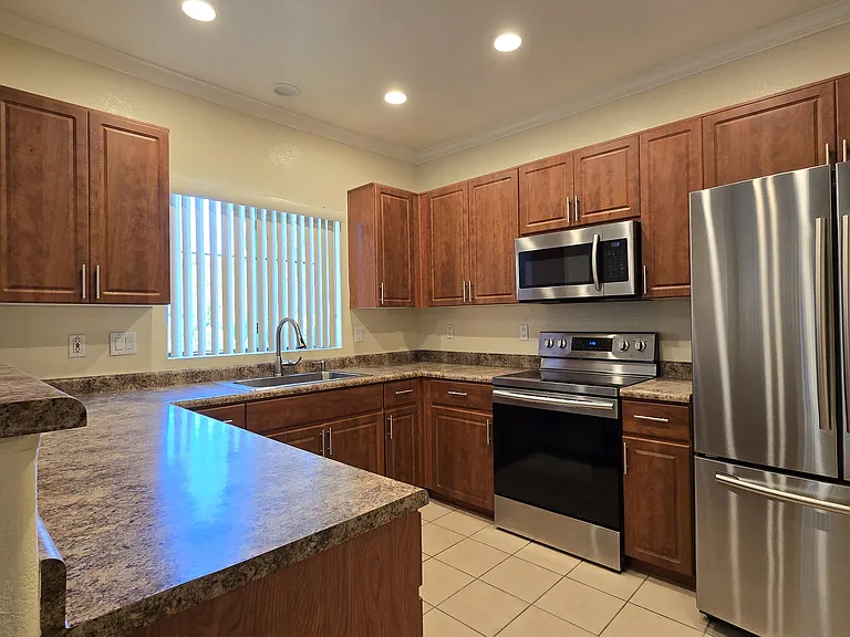 295 N Rural Rd #150 — Photo 16