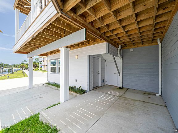 3rd image of 306 Penny Ct
