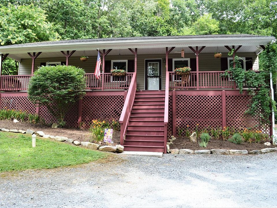 1st image of 206 Village Ter Lot 6