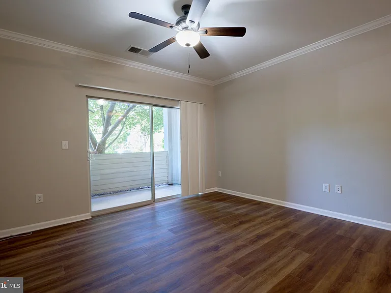 12144 Garden Grove Cir #101 — Photo 8
